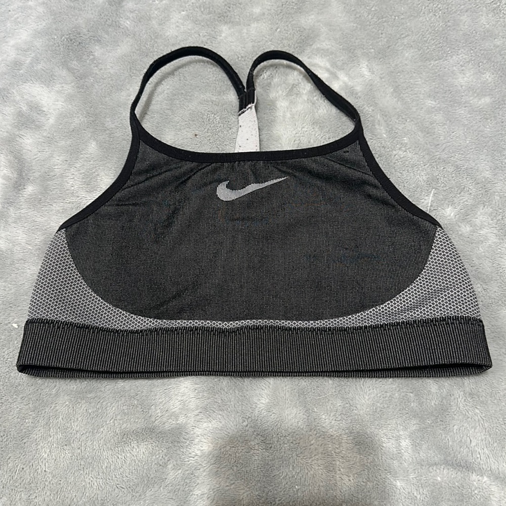 Nike Kids Sports Bra Large